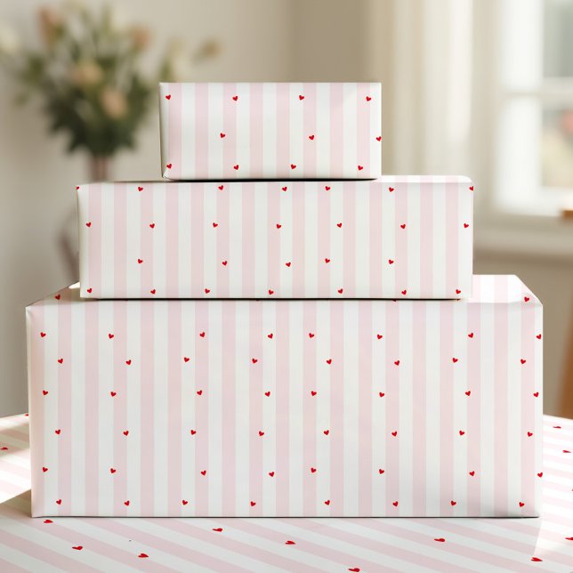 Papier Cadeau Pink White Stripes + Hearts Wrapping Paper (Créateur téléchargé)