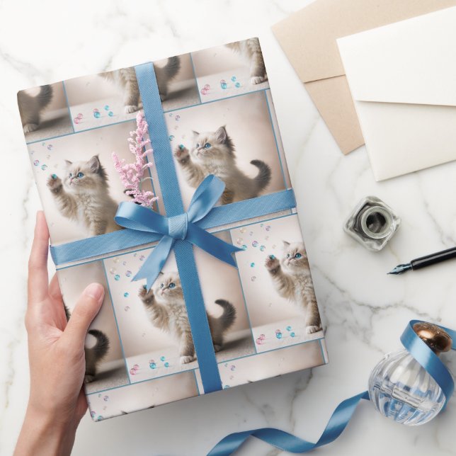 Papier Cadeau Ragdoll Kitten Jouer Avec Des Bulles (Cadeaux)