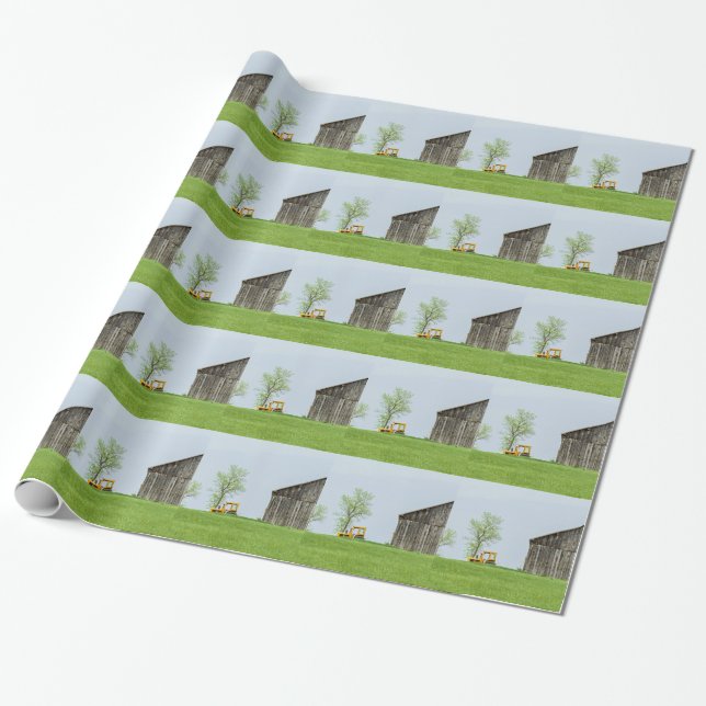 Papier Cadeau Scène de grange avec tracteur (Déroulé)