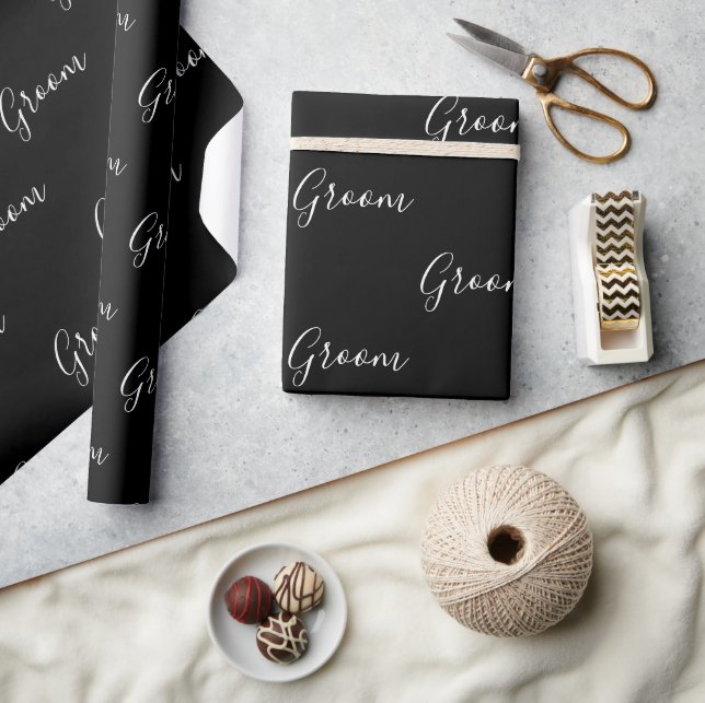 Papier Cadeau Script blanc personnalisé Élégant Groom de nom (Artisanat)