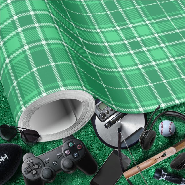 Papier Cadeau Tartan - Vibrant vert foncé à vert clair (Tartan - Vibrant Dark Green to Light Green Wrapping Paper by Leapfroglisics Shop)