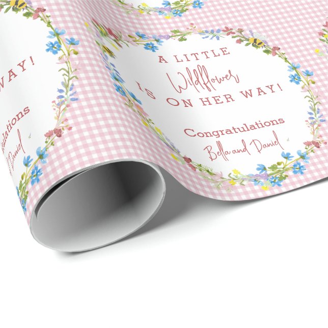 Papier Cadeau Un Petit Fleur sauvage Est En Chemin Baby shower (Coin rond)