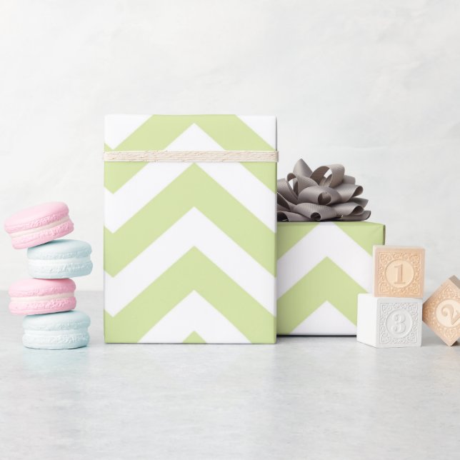 Papier Cadeau Vert pastel et blanc chevron Mariage Anniversaire (Baby Shower)