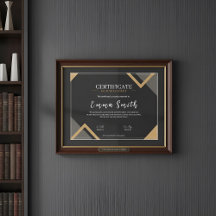 Certificat de Réalisation Noir Élégant en Or Desi