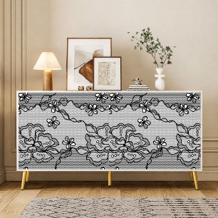 Papier de soie découpé en dentelle noire vintage