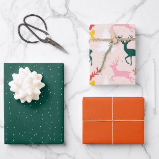 papier d'emballage avec des rennes de Noël