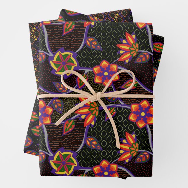 Papier d'emballage floral tribal (En situation)