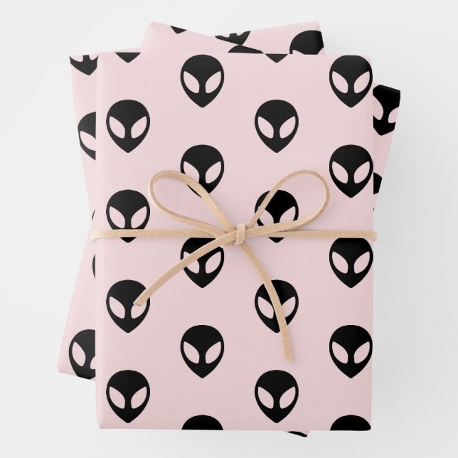 Papier d'enveloppement Alien de l'espace Jeu plat  (En situation)
