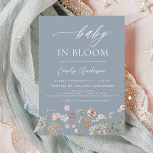 Papier Dusty Blue Fleur sauvage Baby in Bloom Invitation