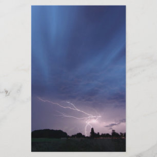 Papier Frappe de la foudre pendant l'orage