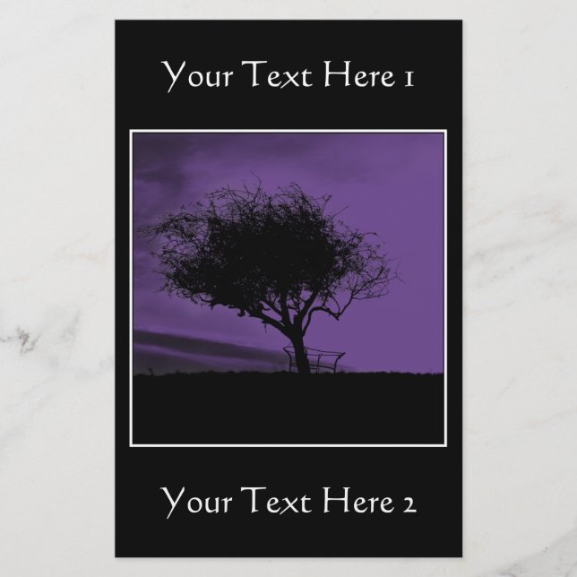 Papier Glastonbury Hawthorn. Arbre sur Hill. Violet, Noir (Devant)