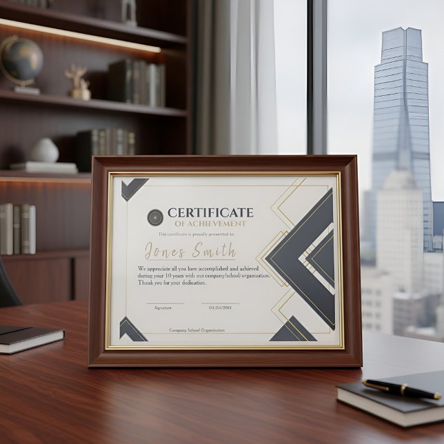 Papier Modern Gold Gray Certificate of Achievement Design (Créateur téléchargé)