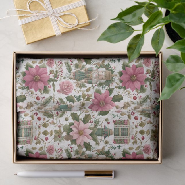 Papier Mousseline Green Nutcracker with Holiday Florals (Cadeau)