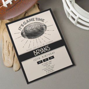 Papier Simple Retro Black Football Invitation d'anniversa