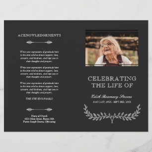 Papier White Wreath Celebration of Life Funeral Program