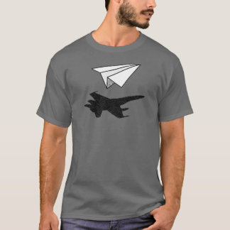 PapierFlugzeug-Kämpfer-Jet-Schatten T-Shirt