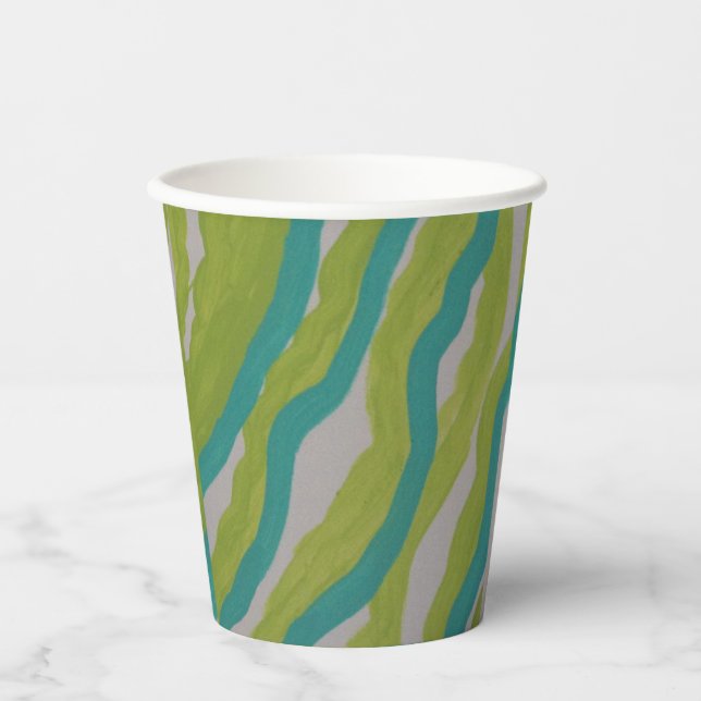 Papiertasse aus grün und türkis gestrichenem Papie Pappbecher (Vorderseite)