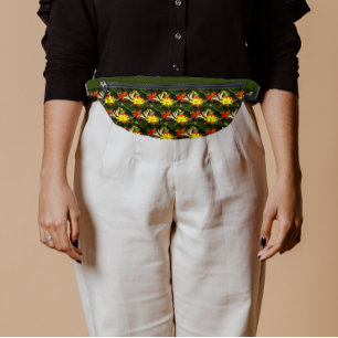 Papillon à queue jaune sur la fleur