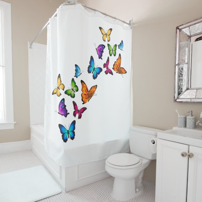 "Papillon arc-en-ciel" Beau rideau de douche (En situation)
