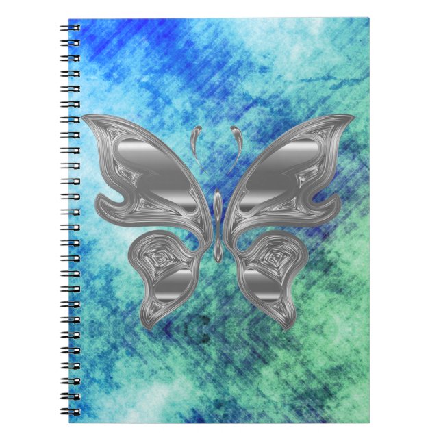 Papillon argenté sur le carnet rêveur de ciel de (Devant)