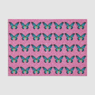 Papillon bleu sur le papier de soie de soie rose