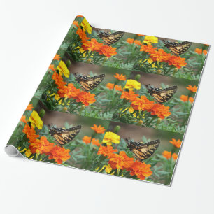 Papillon en papier d'emballage cadeau de jardin