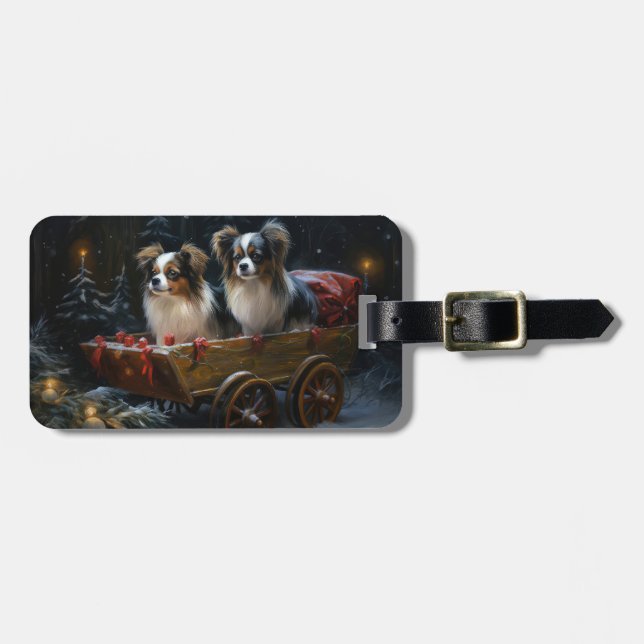 Papillon Snowy Sleigh Weihnachtsdekor Gepäckanhänger (Vorderseite horizontal)
