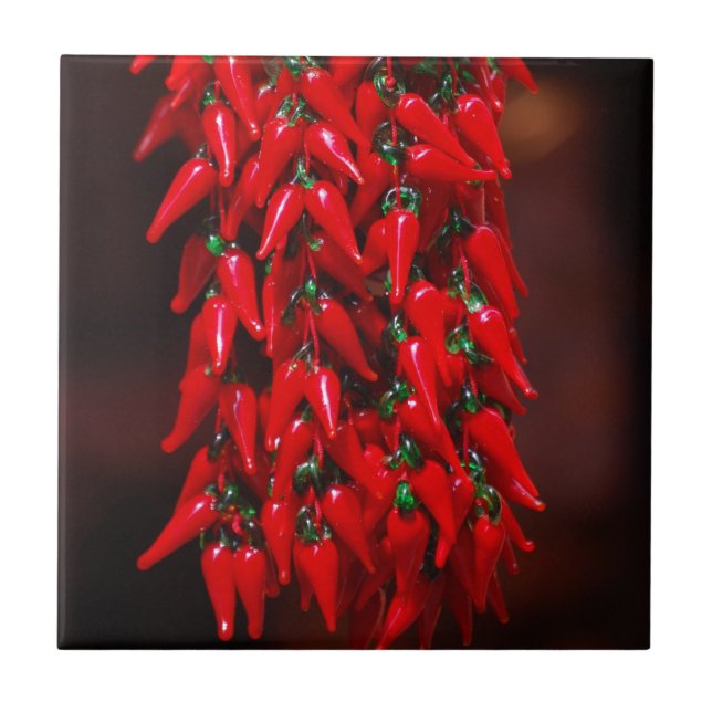 Paprikaschoten für den Chili mit dem Hot-Hanging-M Fliese (Vorderseite)