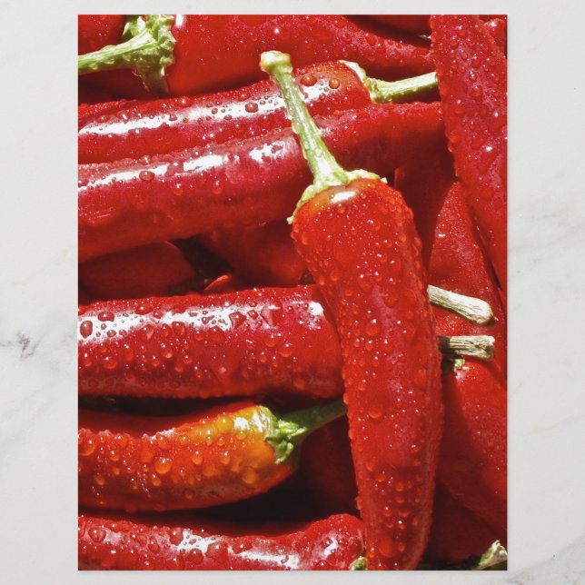 Paprikaschoten mit rotem Chili (Vorderseite)