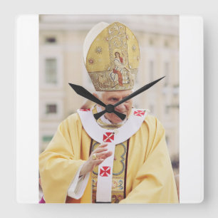 Papst Benedikt XVI. Der Lehrer der Wahrheit Quadratische Wanduhr