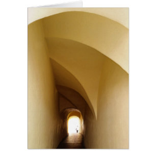 par le tunnel