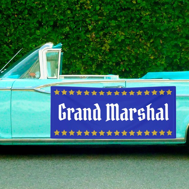 Parade Grand Marshal mit goldenen Sternen Banner (Von Creator hochgeladen)
