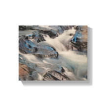 Paradise River auf einem gespannten Leinwanddruck