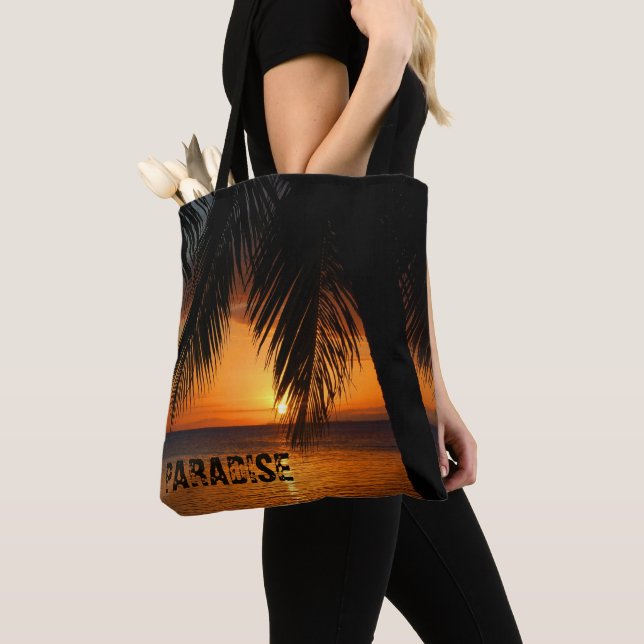 Paradise Tropical Palm Tree Orange Ocean Sunset Tasche (Von Nahem)