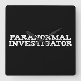Paranormal Investigator Geisterjagd Quadratische Wanduhr