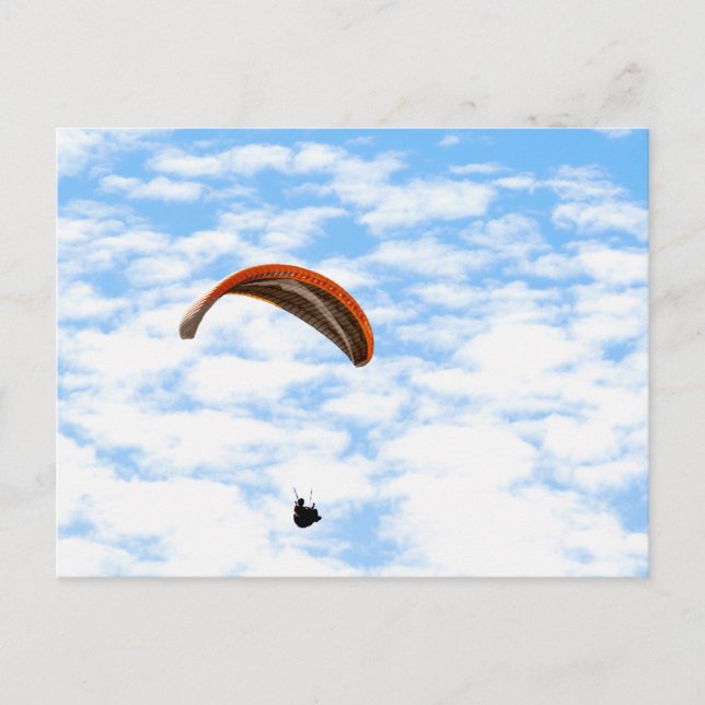 Parapente dans les nuages - Carte postale personna (Devant)