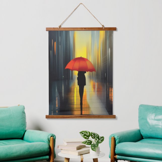 Parapluie dans la tapisserie du mur rouge (Salon)