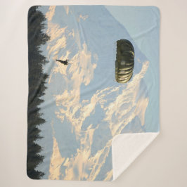 PARATROOPER IN DEN BERGEN SHERPADECKE