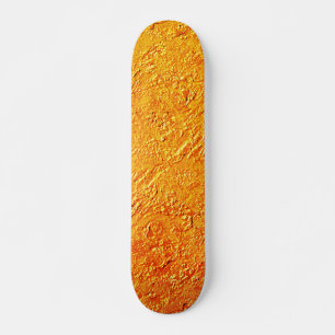 Parede defeituosa com textura amarela e laranja skateboard
