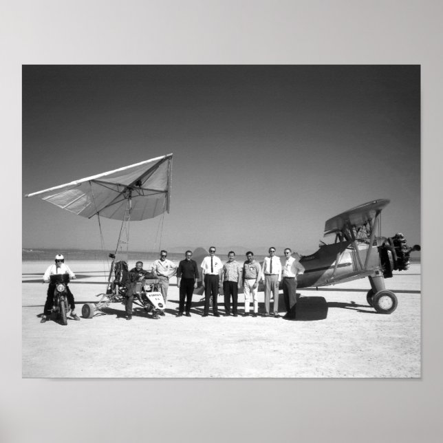 Paresev 1-A and Tow Plane with Crew and Pilot Poster (Vorne)