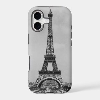 Paris hull