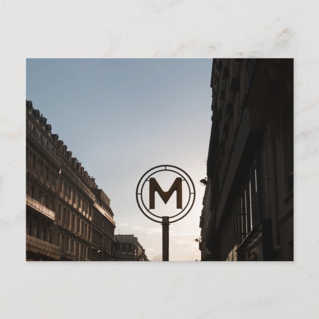 Paris Métro Unterschreiben während des Sonnenunter Postkarte (Vorderseite)