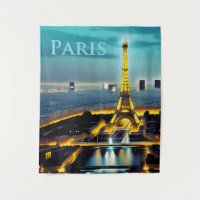 Paris unter einem türkisfarbenen Twilight Sky