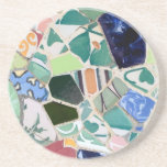 Park Guell Mosaik Untersetzer<br><div class="desc">Park Güell in Barcelona,  Spanien. Das bekannteste Beispiel der Architektur von Antoni Gaudí. Farbfoto.</div>