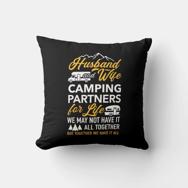 Partnerleben im Camping von Ehemann und Ehefrau Kissen (Vorderseite)