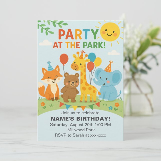 Party at The Park Animals Birthday Invitation (Debout devant)