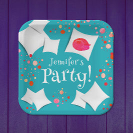 Party aus geschlachtetem Gummi, farbige Katze und Pappteller