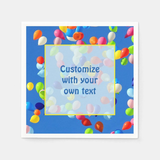 Party Balloons Floating in Blue Sky Custom Text Serviette (Vorderseite)