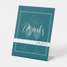 Party für Deep Petrol Custom Drinks signieren