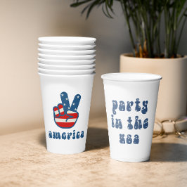 Party in den USA Patriotic Paper Cups Pappbecher